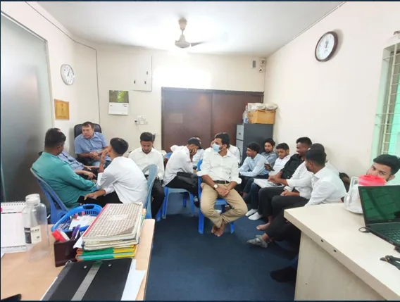 CANDIDATES ARE WAITING FOR INTERVIEW